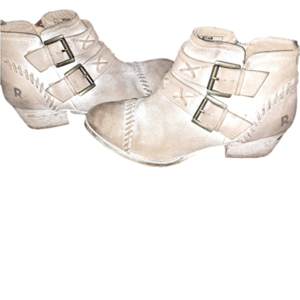 Roan dune Ankle Ben boots buckles size 8